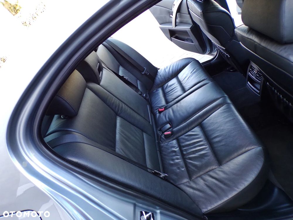 BMW Seria 5 - 28