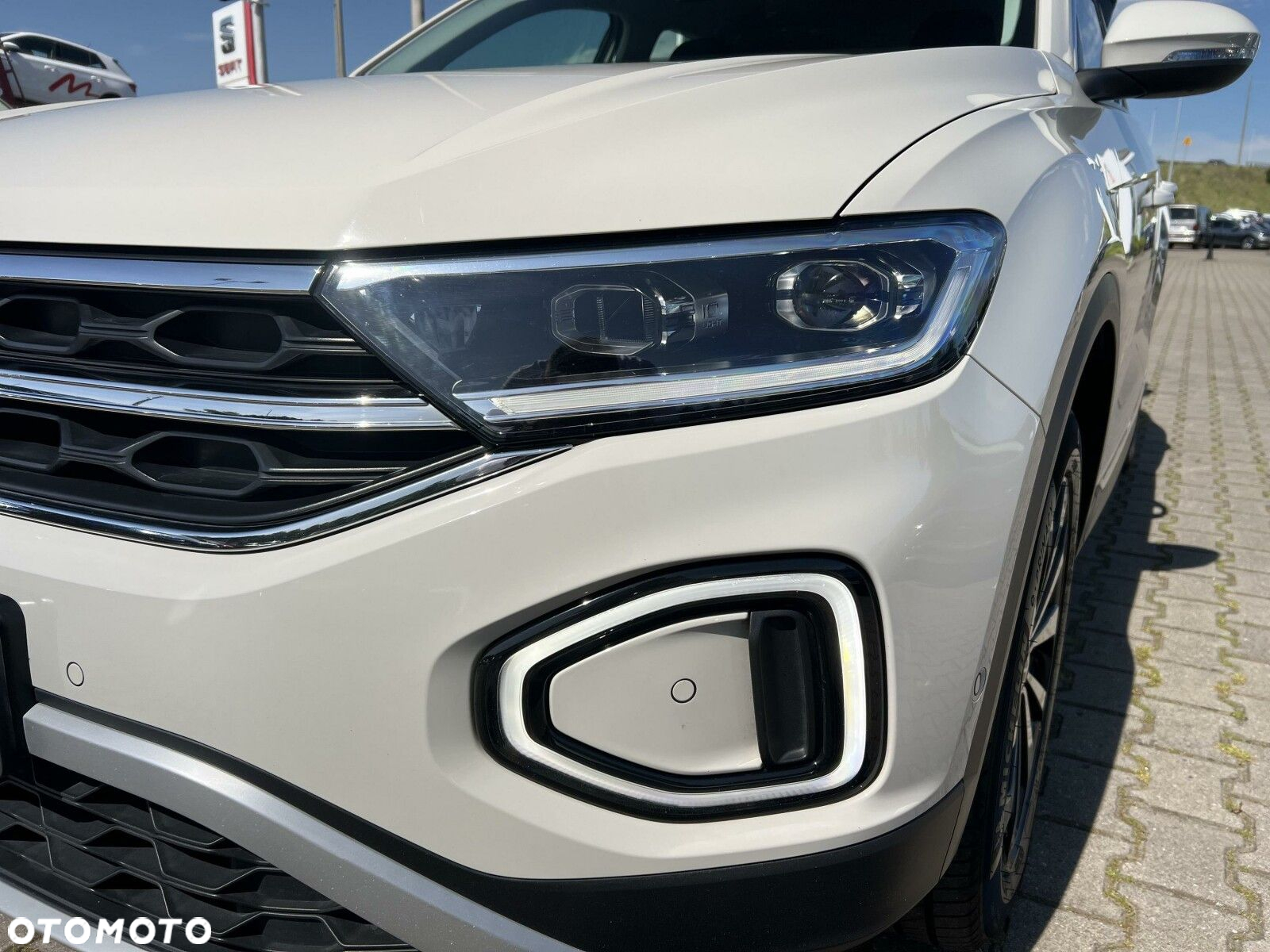 Volkswagen T-Roc 1.5 TSI Style DSG - 9