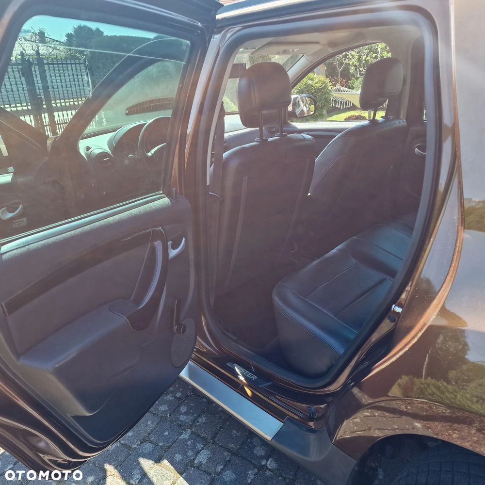 Dacia Duster 1.6 16V 105 4x2 Prestige - 11