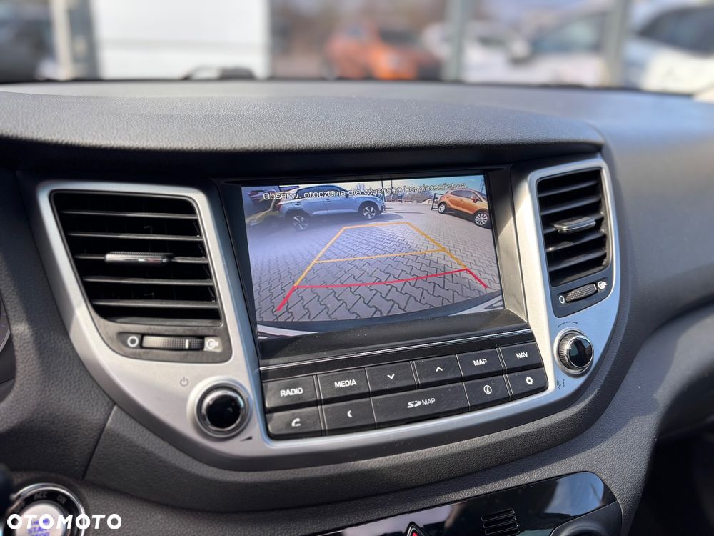 Hyundai Tucson 2.0 CRDI 4WD Automatik Premium - 22