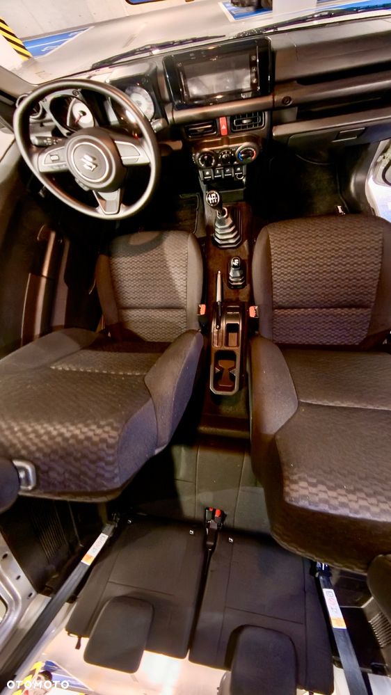 Suzuki Jimny 1.5 Elegance - 20