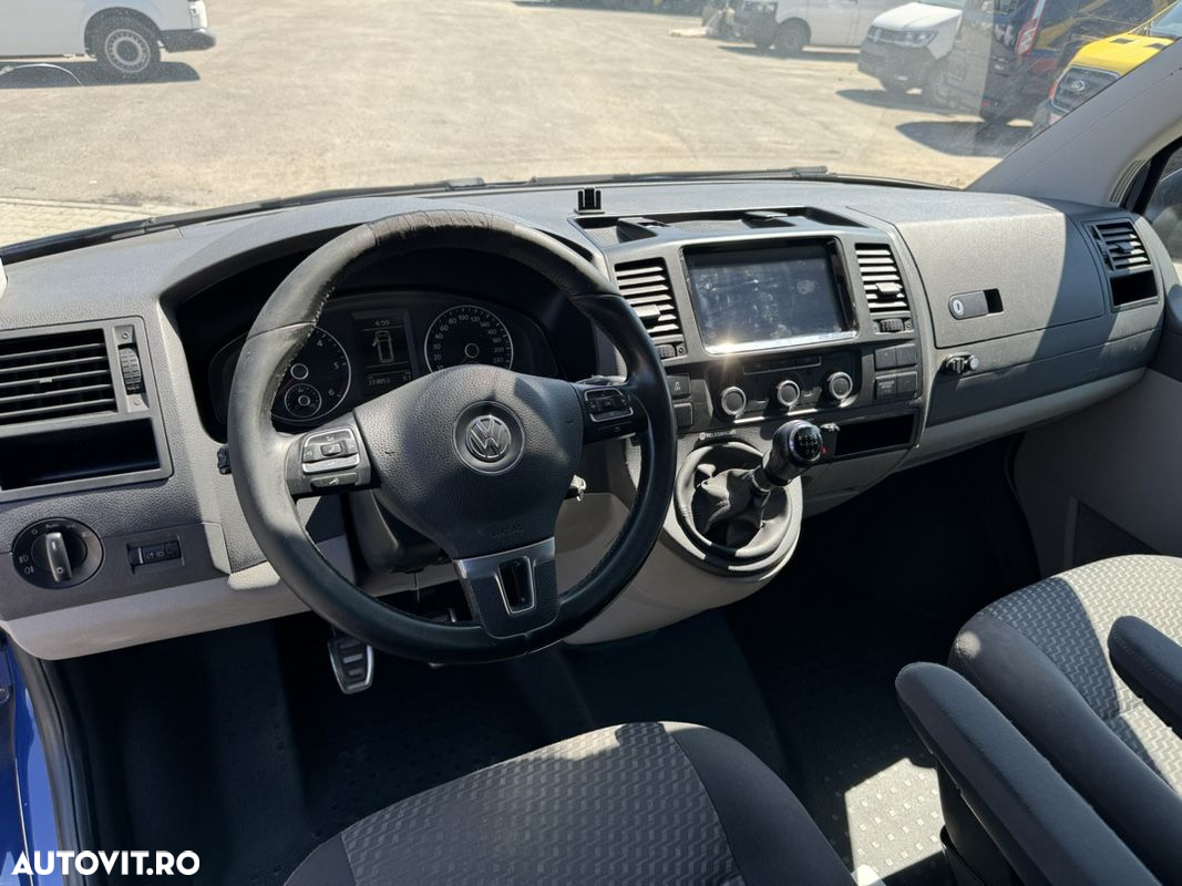 Volkswagen Transporter T5 - 15