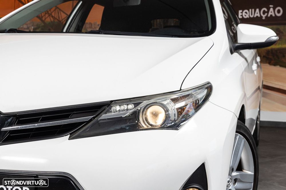 Toyota Auris Touring Sports 1.4 D-4D Comfort+Pack Sport - 8