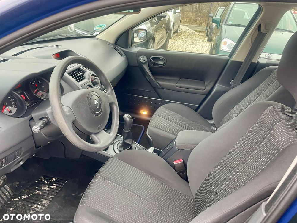 Renault Megane 1.6 RXE 16V - 28