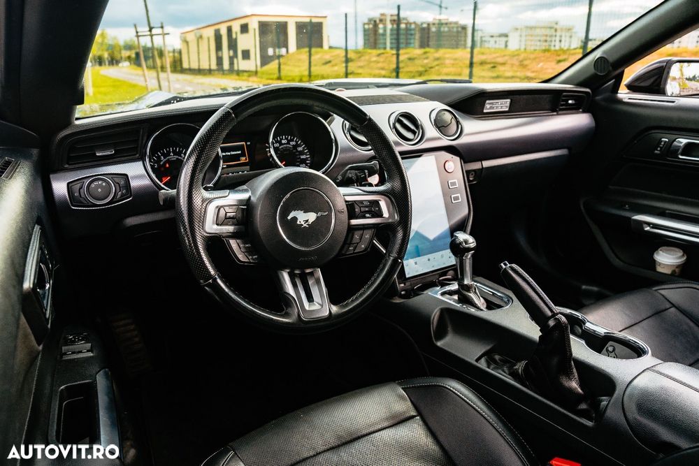 Ford Mustang 2.3 EcoBoost Aut. - 9
