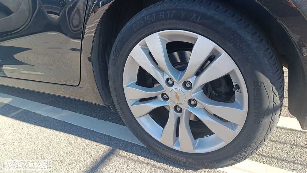 Chevrolet Cruze SW 1.7 VCDi LTZ - 17