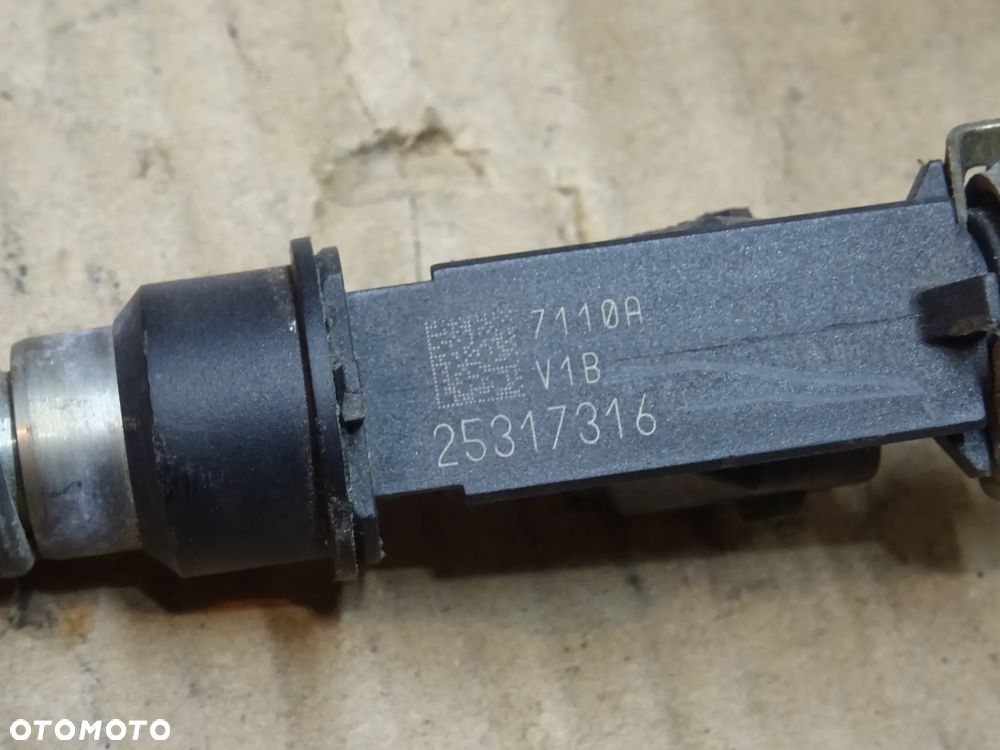 LISTWA WTRYSKOWA WTRYSKIWACZE PALIWA OPEL INSIGNIA ZAFIRA C VECTRA C SIGNUM ASTRA H ZAFIRA B 1,4 1,6 1,8 Z18XER A18XER - 13