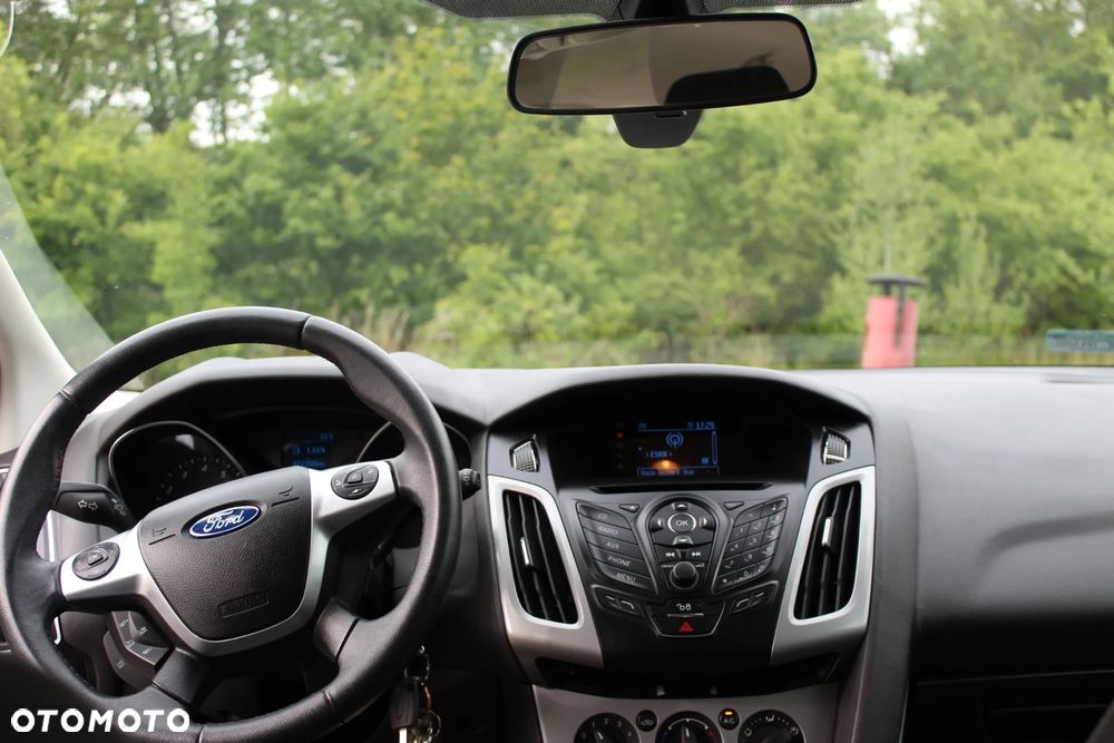 Ford Focus 1.0 EcoBoost 99g Start-Stopp-System Business Edition - 13