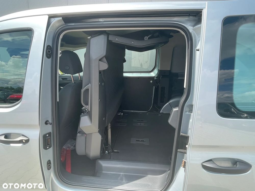Ford Transit Connect - 7