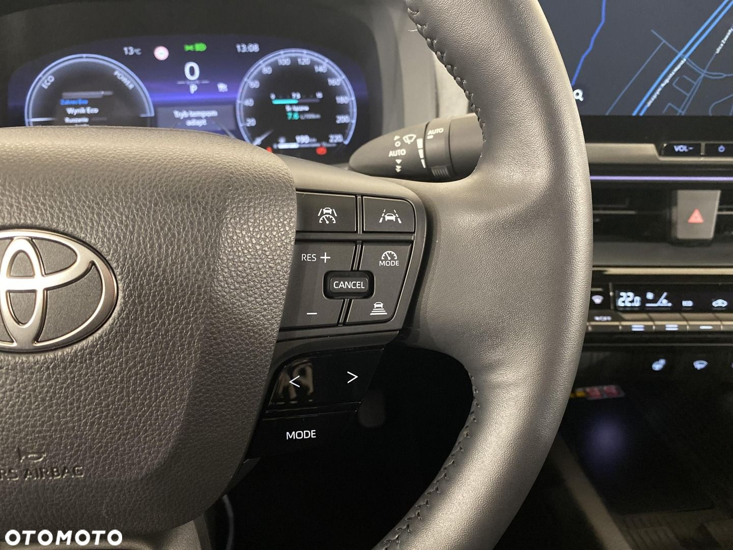 Toyota C-HR - 12