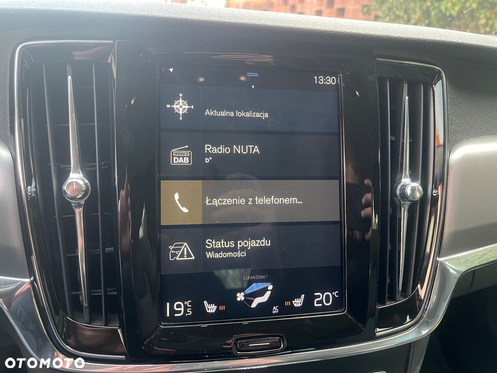 Volvo V90 D4 SCR Momentum Pro - 21