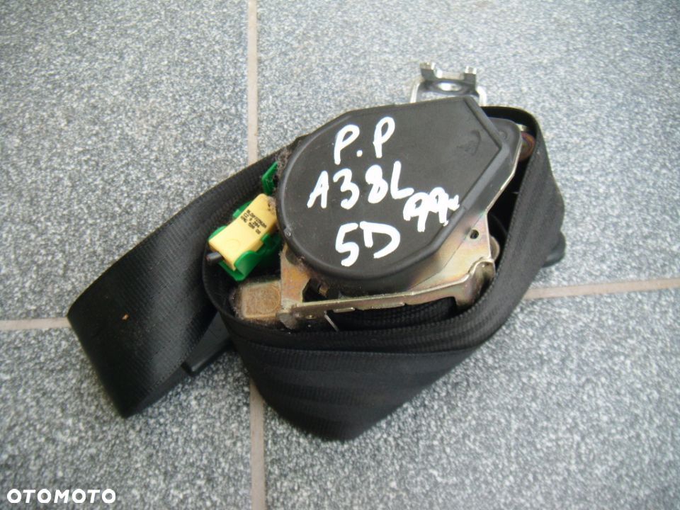 audi a3 8l 5drzwi lift pas- napinacz pasa prawy 8l4857706a - 1