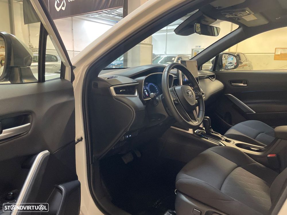 Toyota Corolla Cross 1.8 Hybrid Exclusive - 14