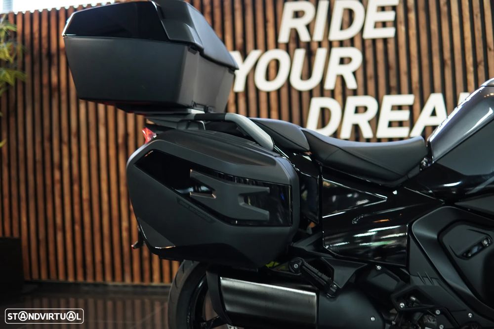 BMW R 1300 RT TRIPLE BLACK  C/ ASA - 38