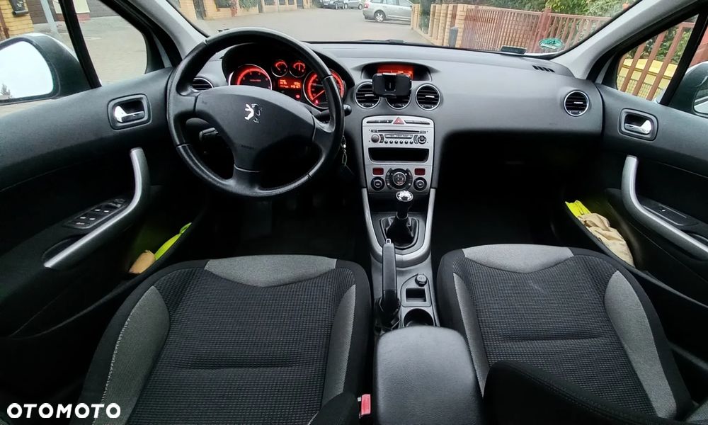 Peugeot 308 - 10