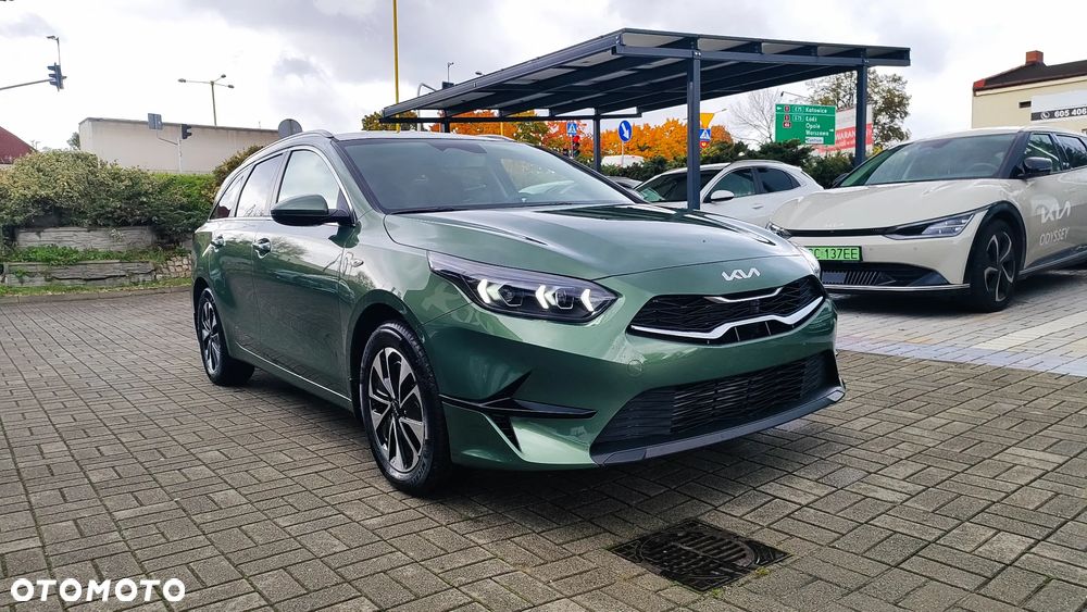 Kia Ceed 1.5 T-GDI M DCT - 8