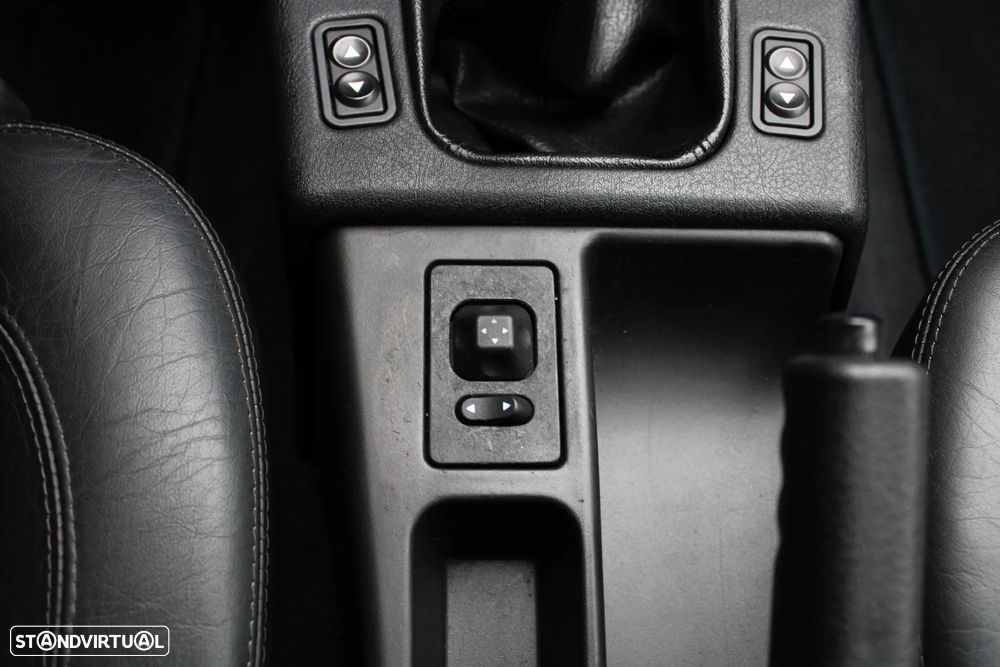 Fiat Coupe 2.0 20V Turbo - 37