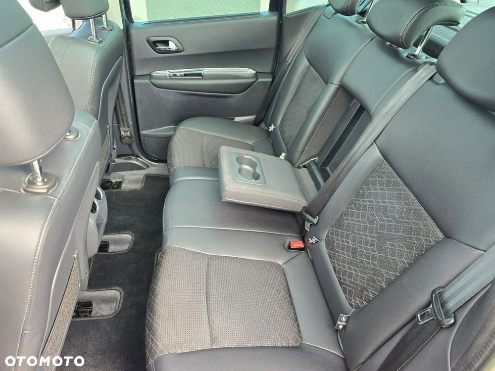 Peugeot 3008 - 33