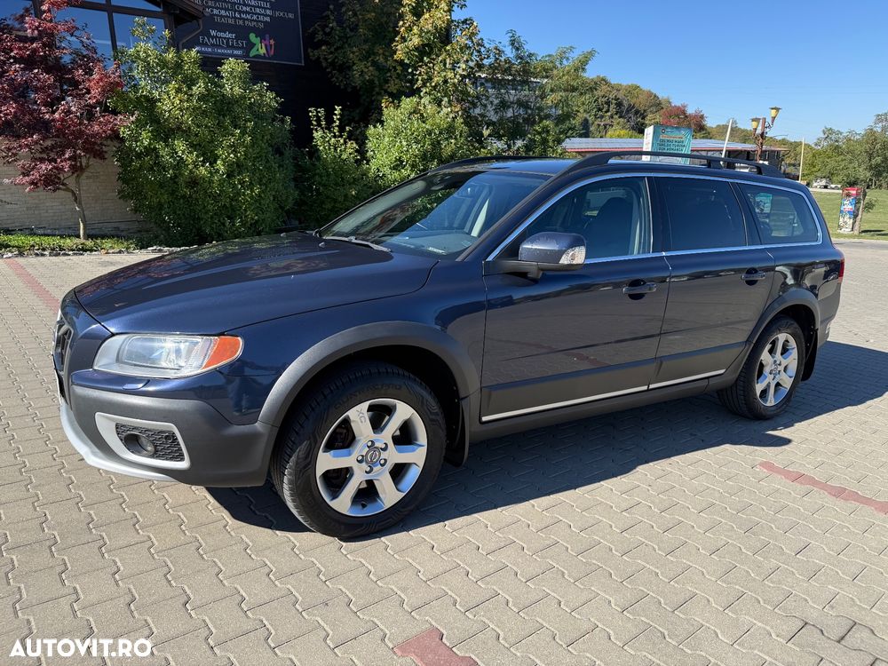 Volvo XC 70 - 3