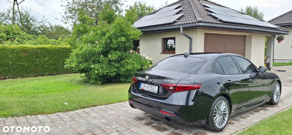 Alfa Romeo Giulia - 6