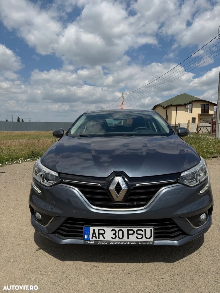 Renault Megane TCE GPF Zen - 12