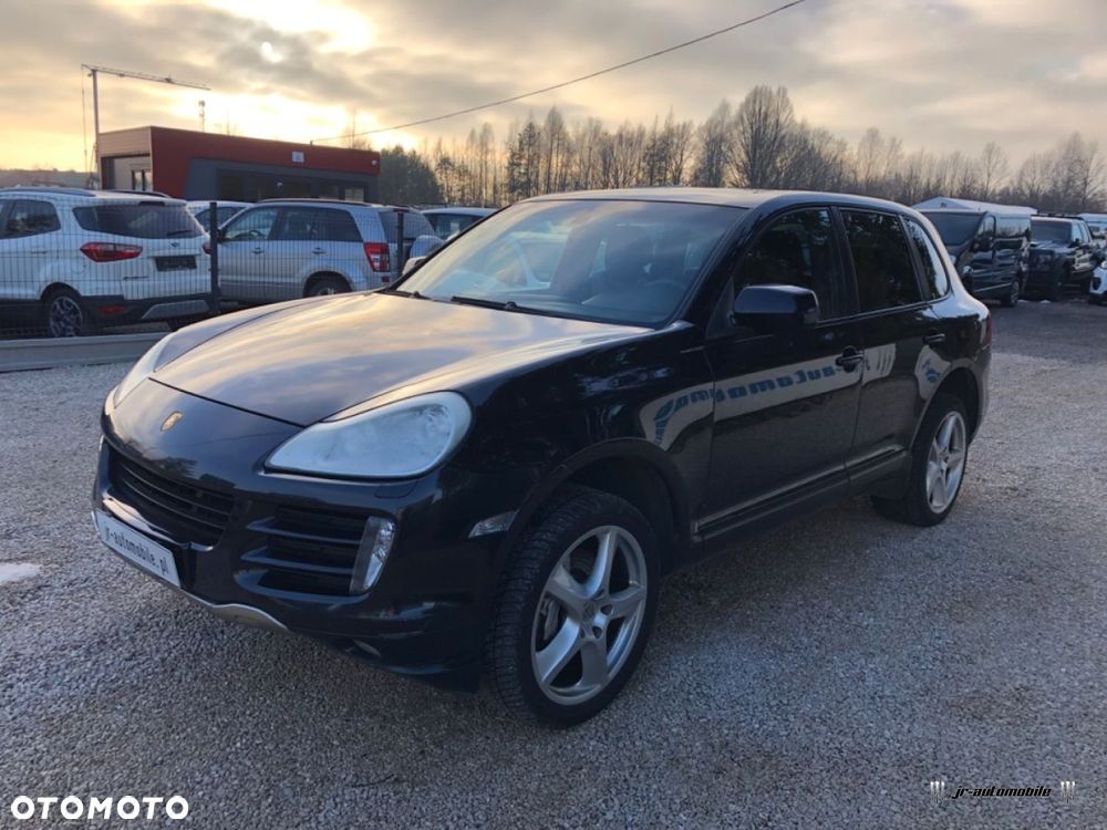 Porsche Cayenne - 12
