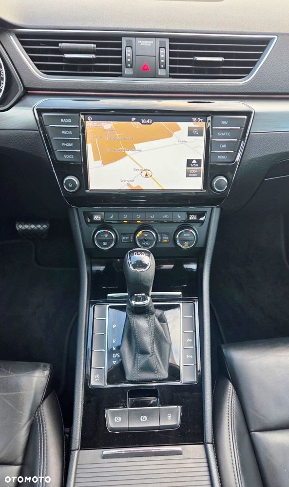 Skoda Superb 1.6 TDI DSG Style - 39