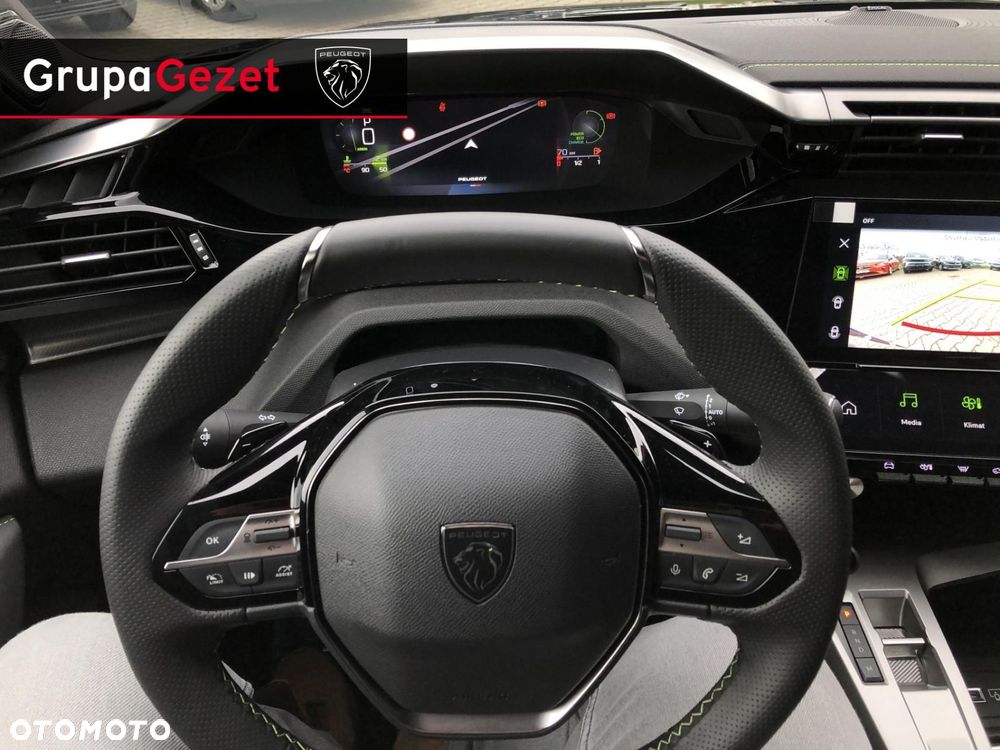 Peugeot 408 - 11