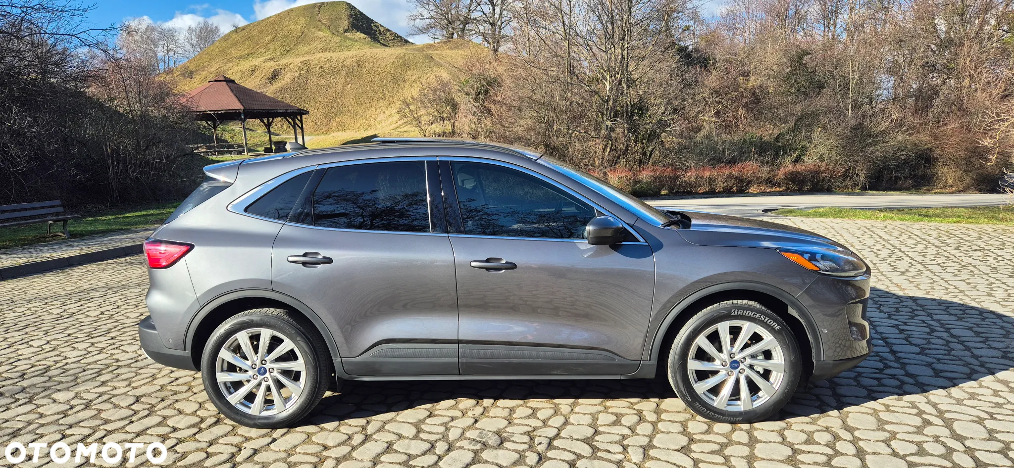 Ford Kuga 2.5 FHEV AWD Titanium - 6