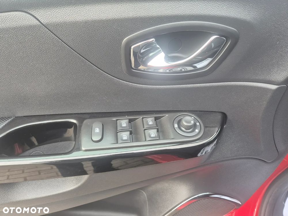 Renault Captur - 13