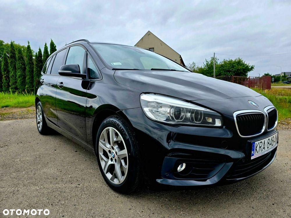 BMW Seria 2 218d Sport Line - 13