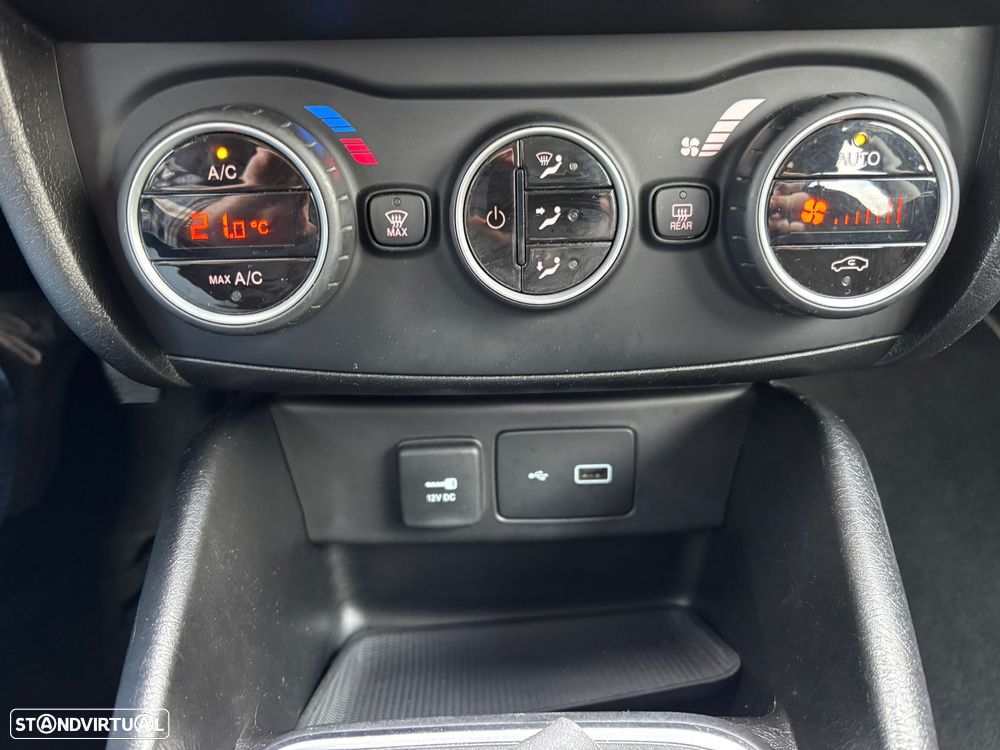 Fiat Tipo Station Wagon 1.3 M-Jet Lounge - 51