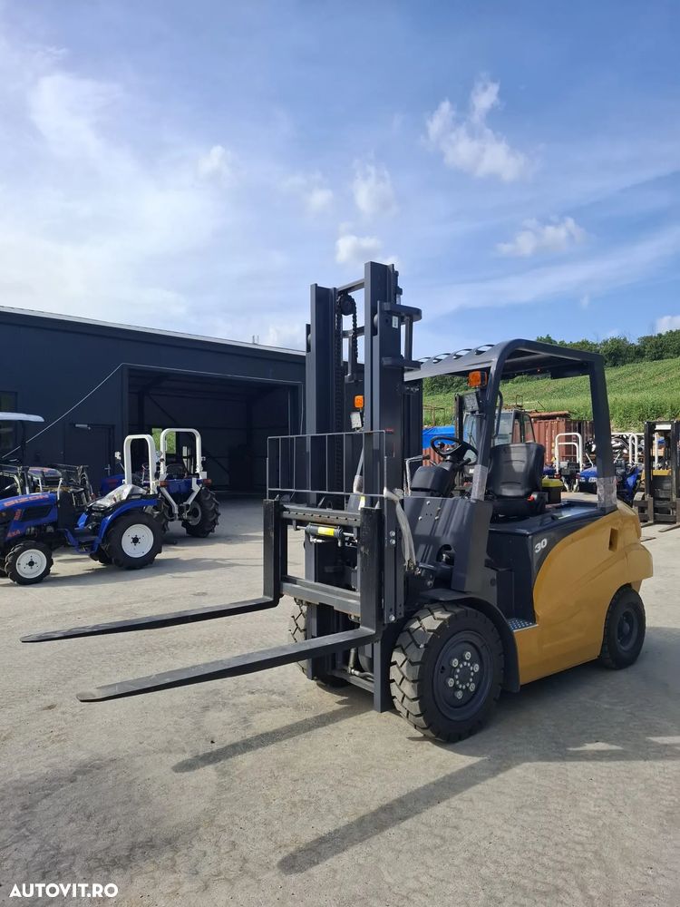 Altul CPCD30 Diesel Stivuitor HOLT - 3