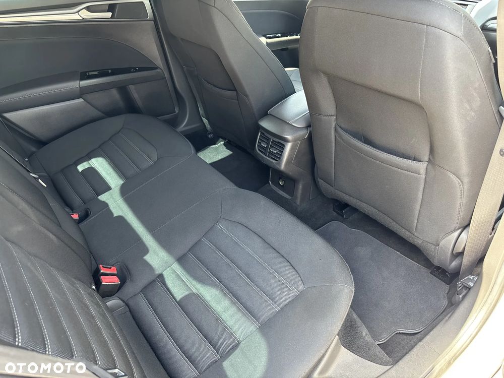 Ford Mondeo 1.5 EcoBoost Titanium - 19