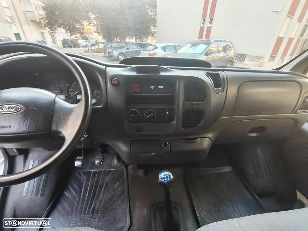 Ford Transit - 4