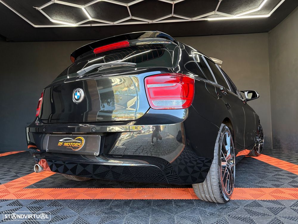 BMW 118 dA Line Sport - 31