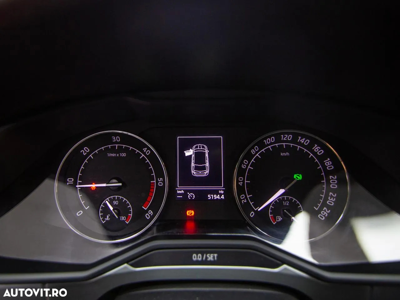 Skoda Superb 2.0 TDI DSG 4X4 Ambition - 8