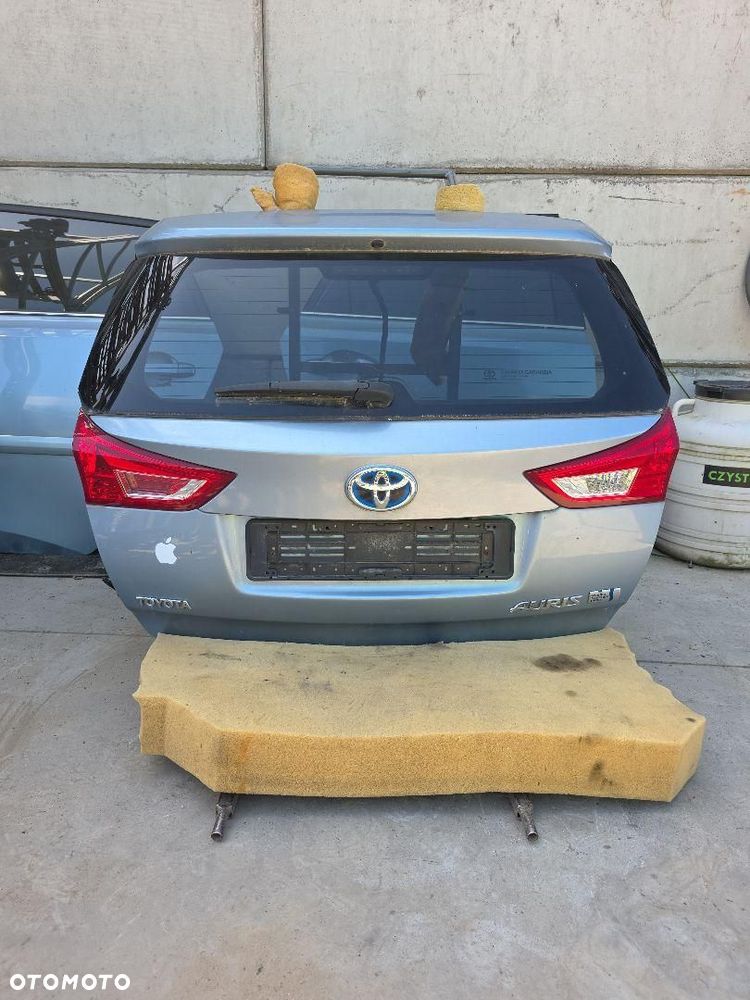 TOYOTA AURIS II KLAPA TYŁ KOMBI 8NO - 1