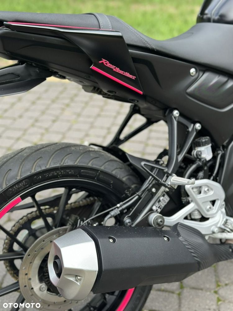 Yamaha MT - 15