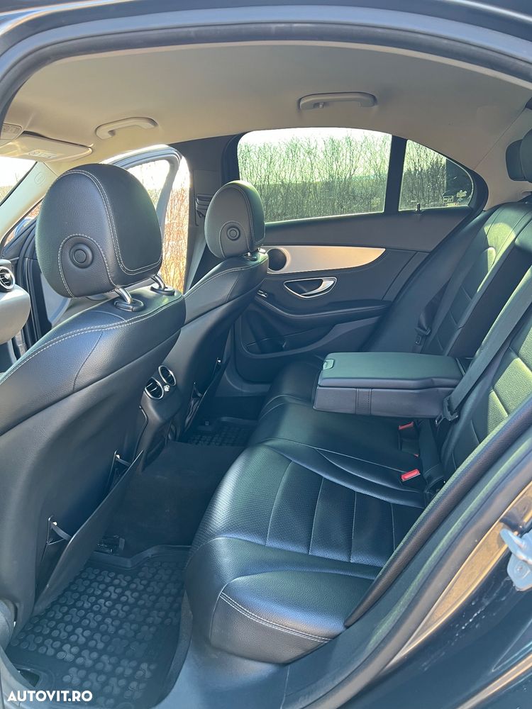 Mercedes-Benz C 220 (BlueTEC) d 7G-TRONIC Avantgarde - 5