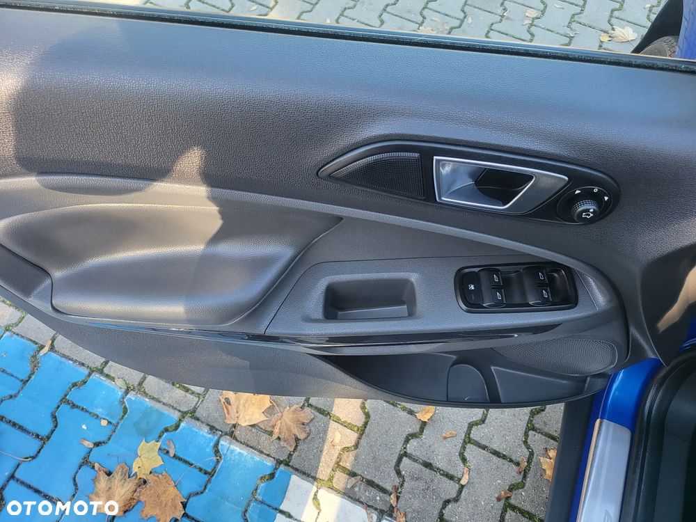 Ford EcoSport - 22