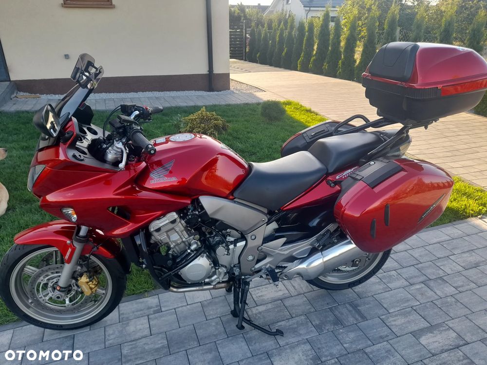 Honda CBF - 22