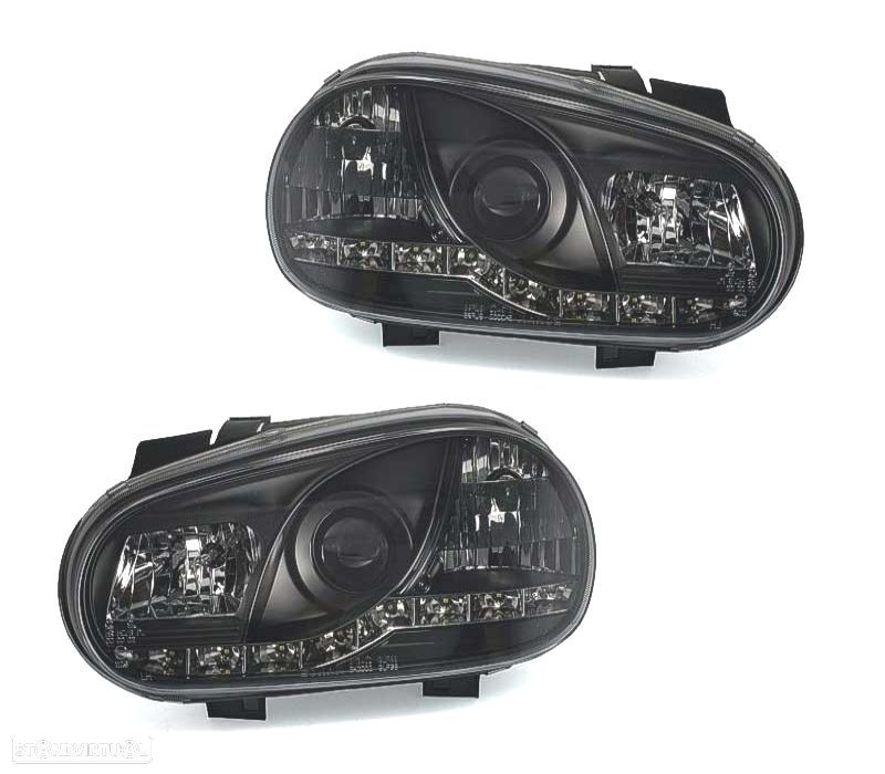 FARÓIS FRENTE LUZ DIURNA LED GOLF 4 FUNDO PRETO - 1