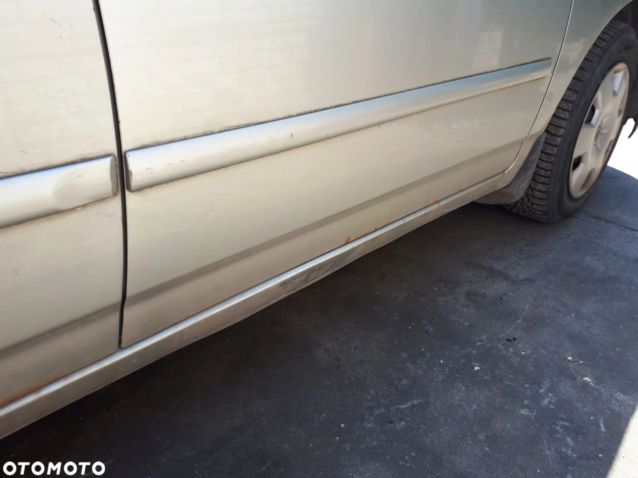 TOYOTA COROLLA E12 LIFT 04-07 LAMPA PRZÓD PRZEDNIA PRAWA LEWA - 15