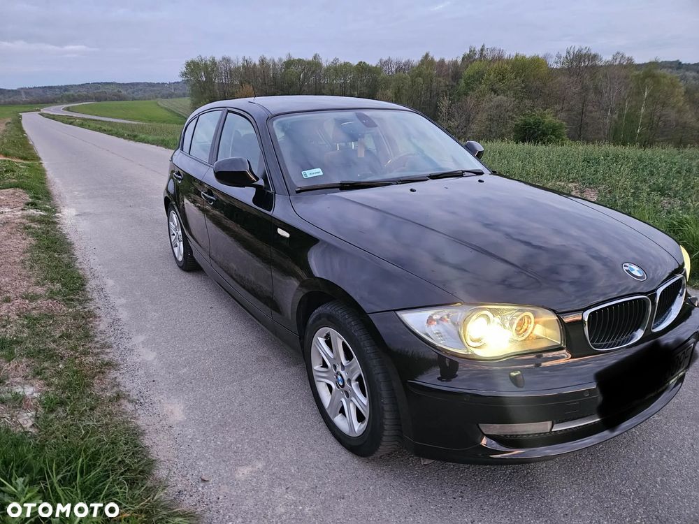 BMW Seria 1 118i - 1