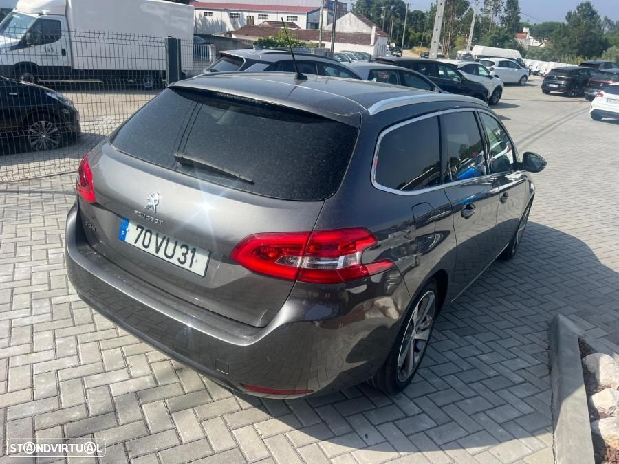 Peugeot 308 1.5 BlueHDi Allure EAT8 - 3