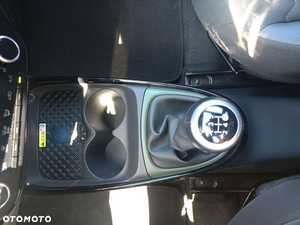 Toyota Aygo X - 21