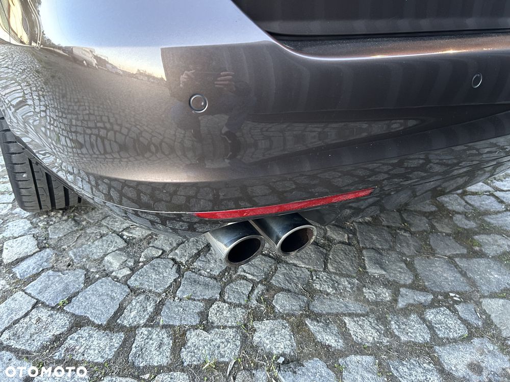 Volkswagen Golf 1.4 TSI Highline - 32