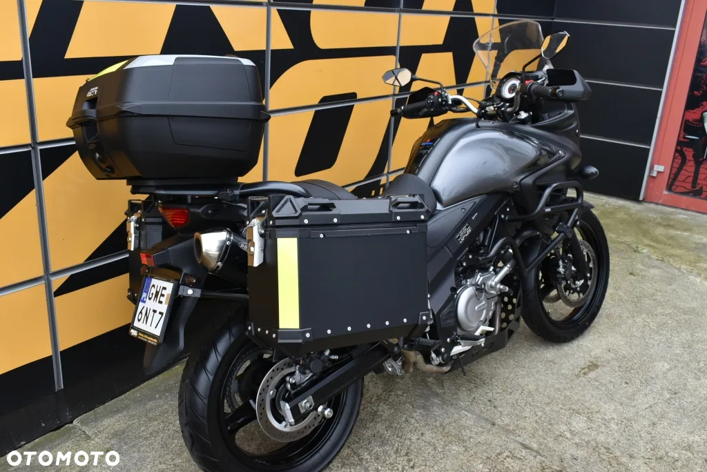 Suzuki V-STROM - 3