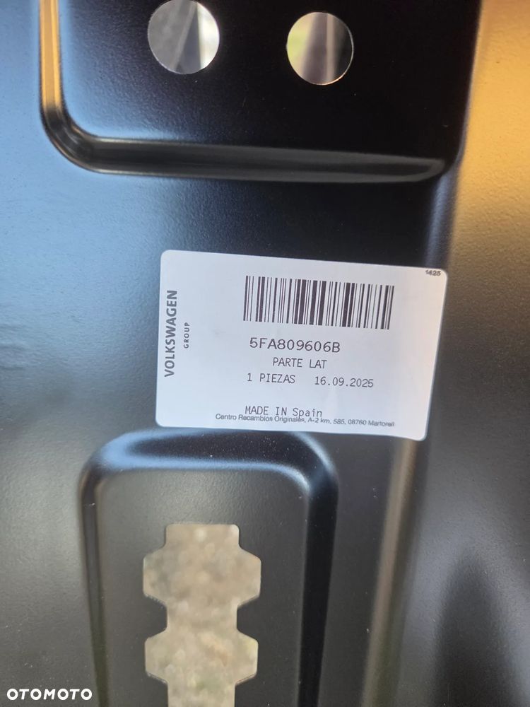 Próg Słupek A B prawy Seat Cupra León IV KL Hatchback 5FA809606B Rama Poszycie Prawe Słupek A B Seat Cupra Leon IV 4 KL Hatchback - 5